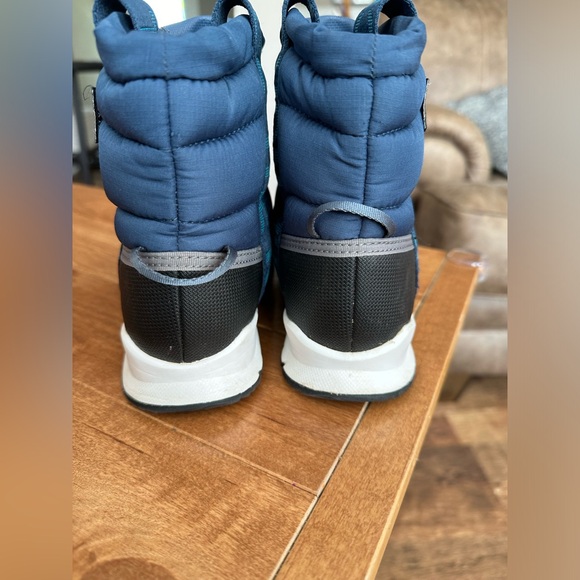 Sold! - Picture 5 of 8